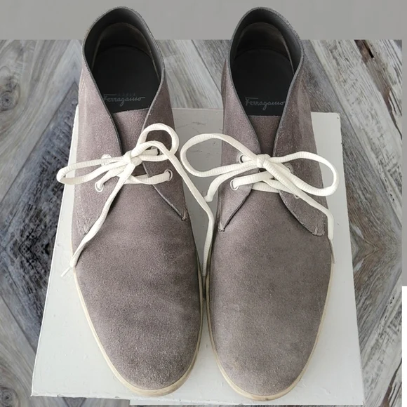 Ferragamo Mens Gray Suede Desert Chukka Boots Ferragamo Suede desert boots - Black - Men|20607753148007 main image 4